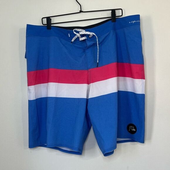 Quiksilver 9" DryFlight High Line Multicolor Striped Swim Trunks Men's size 38 - Picture 1 of 10